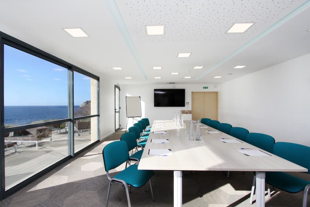 meeting & event spaces